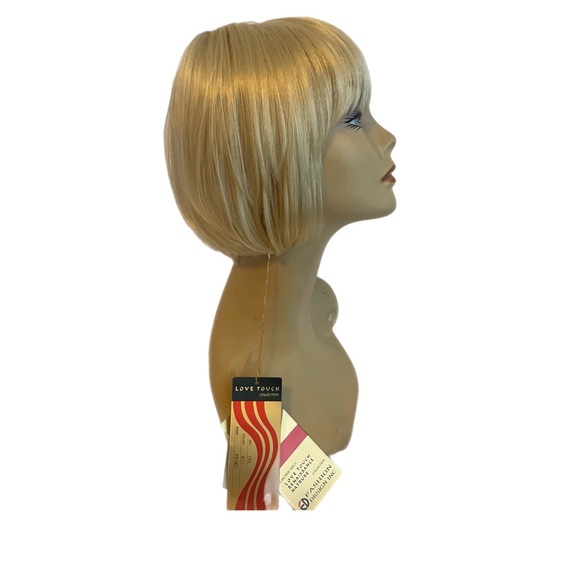 Wig - Picture 6 of 6